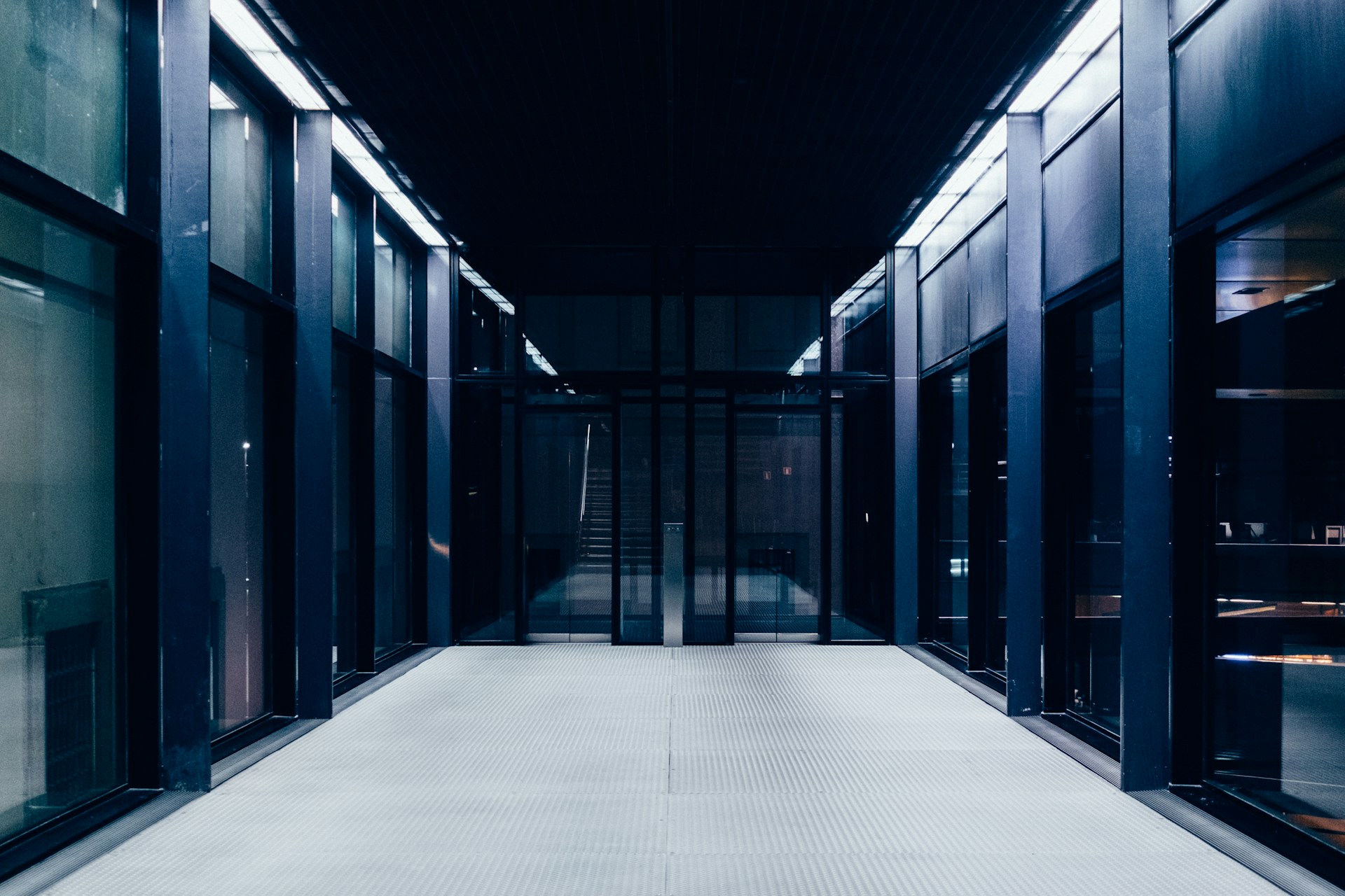 Securing Industrial Operations : Advanced Strategies for OT Environments